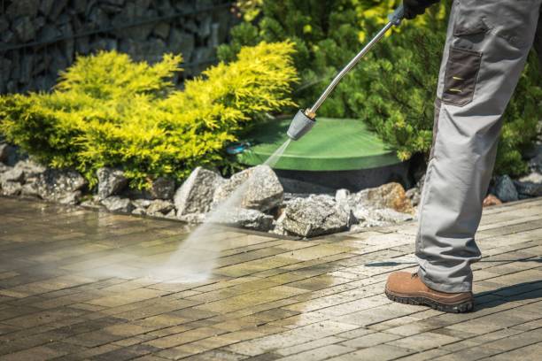 Best Pool Deck Cleaning in Maricopa, CA